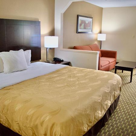 Quality Inn & Suites Pine Bluff Exteriér fotografie