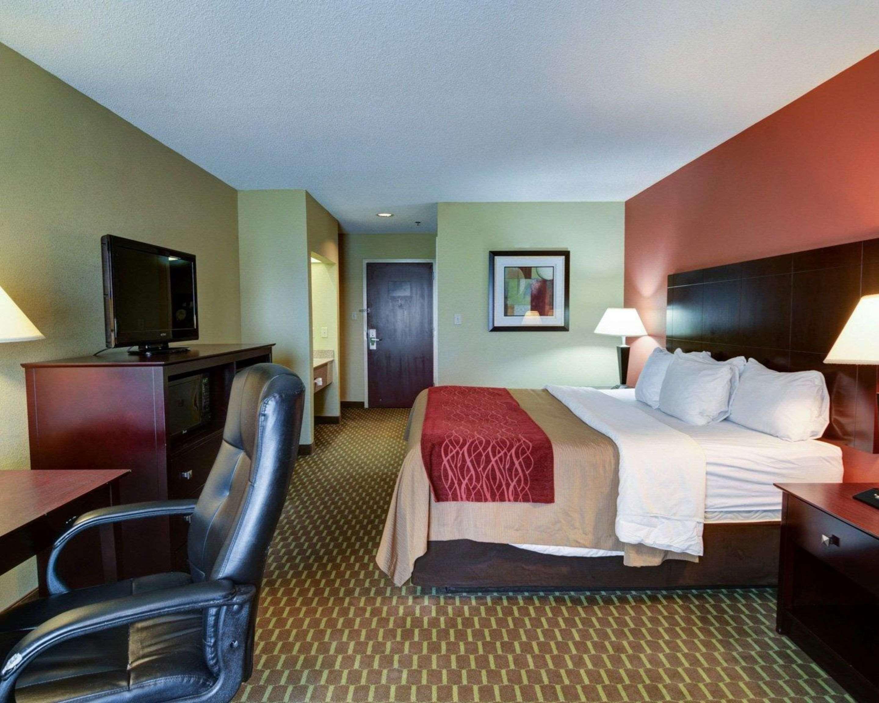 Quality Inn & Suites Pine Bluff Exteriér fotografie
