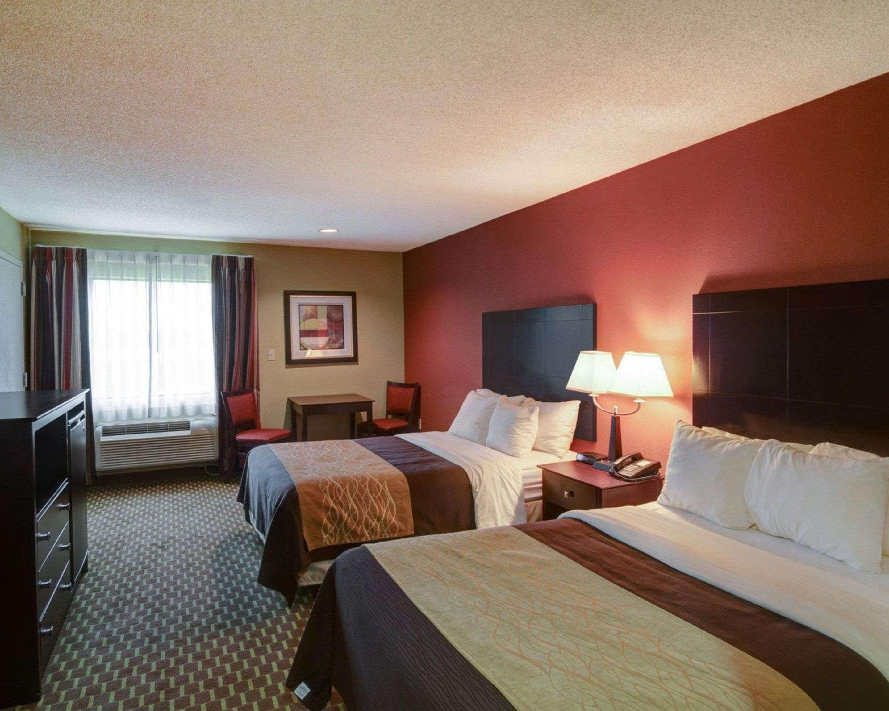 Quality Inn & Suites Pine Bluff Exteriér fotografie