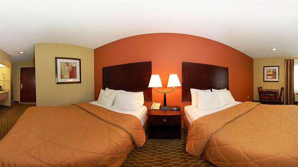 Quality Inn & Suites Pine Bluff Exteriér fotografie
